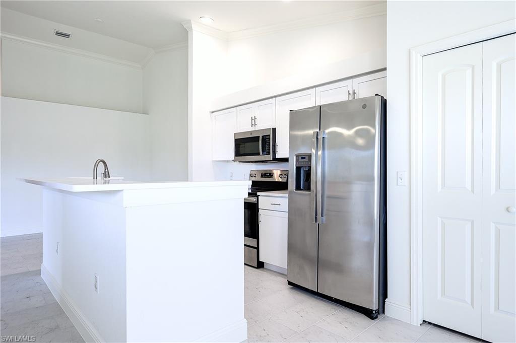 BELLA TERRA - Residential Lease