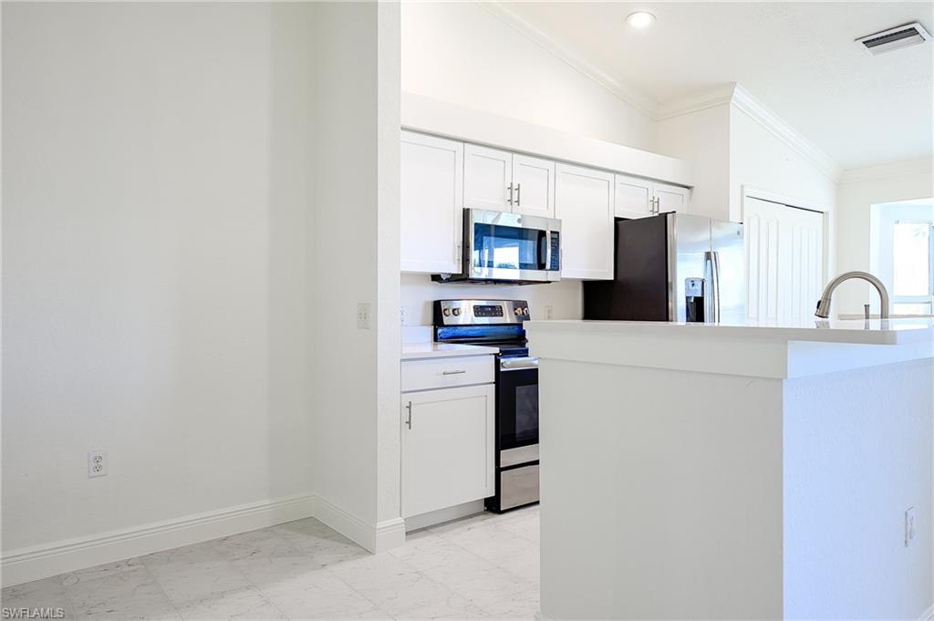 BELLA TERRA - Residential Lease