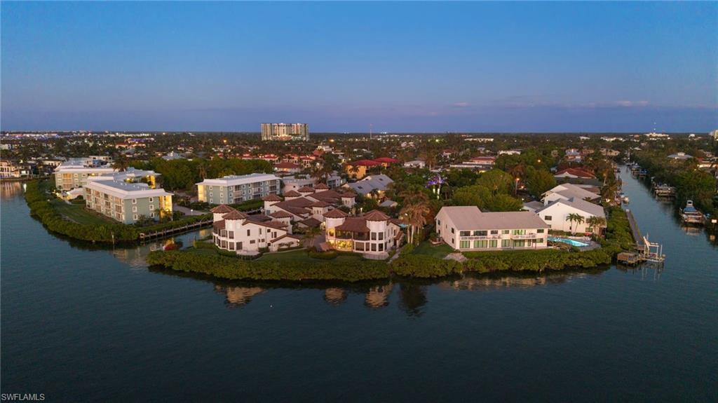 BAYVIEW ESTATES - Residential