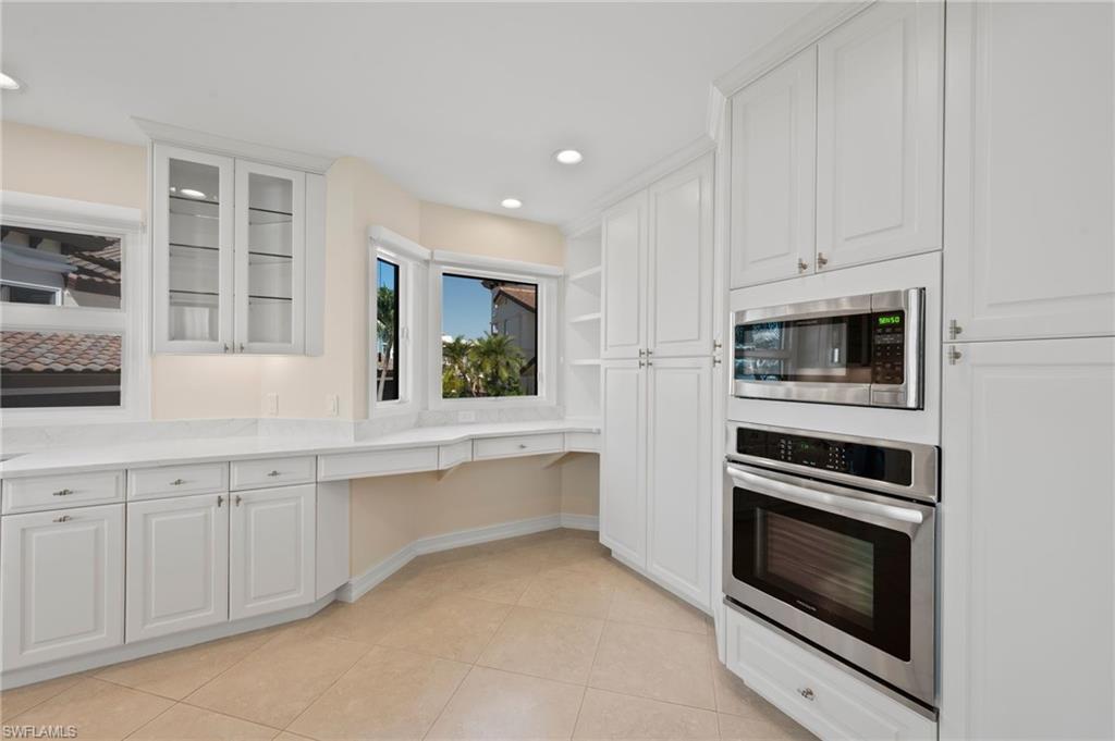 BAYVIEW ESTATES - Residential