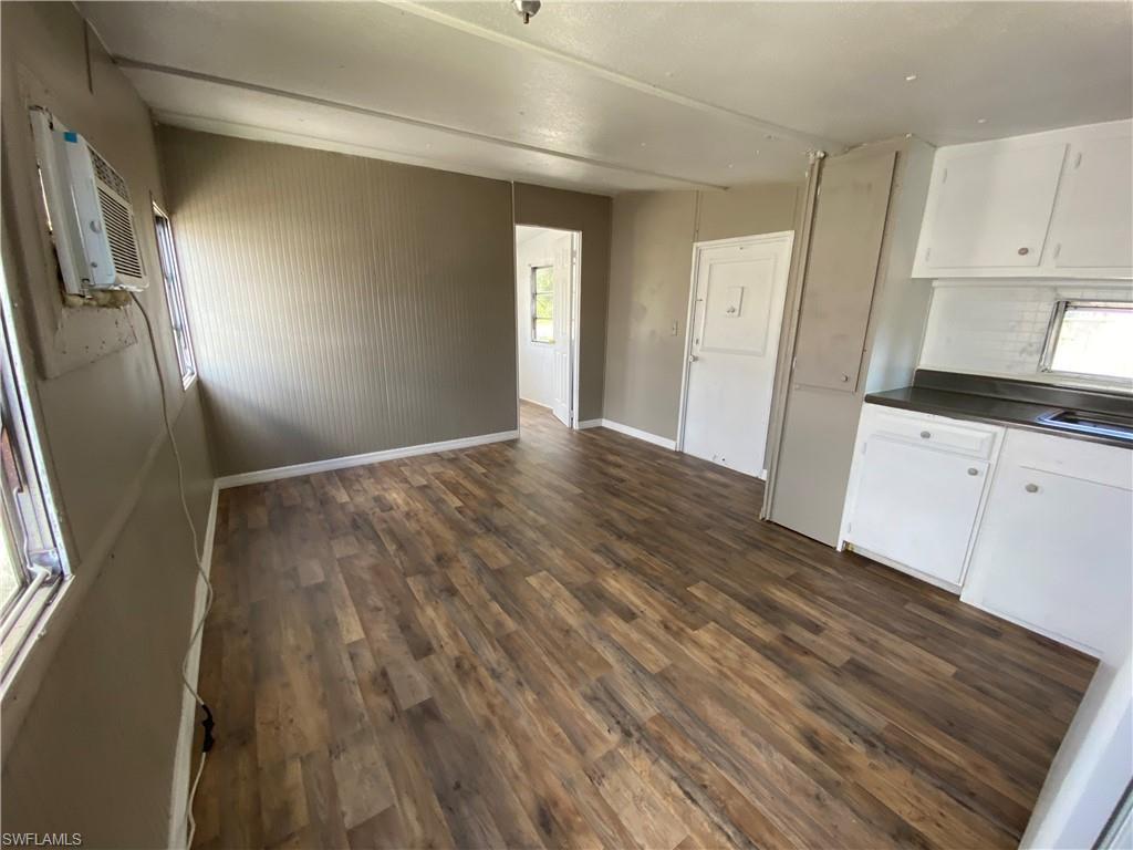 FORT MYERS - Residential Lease