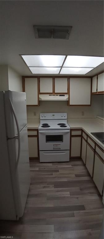 THE VILLAGE - Residential Lease