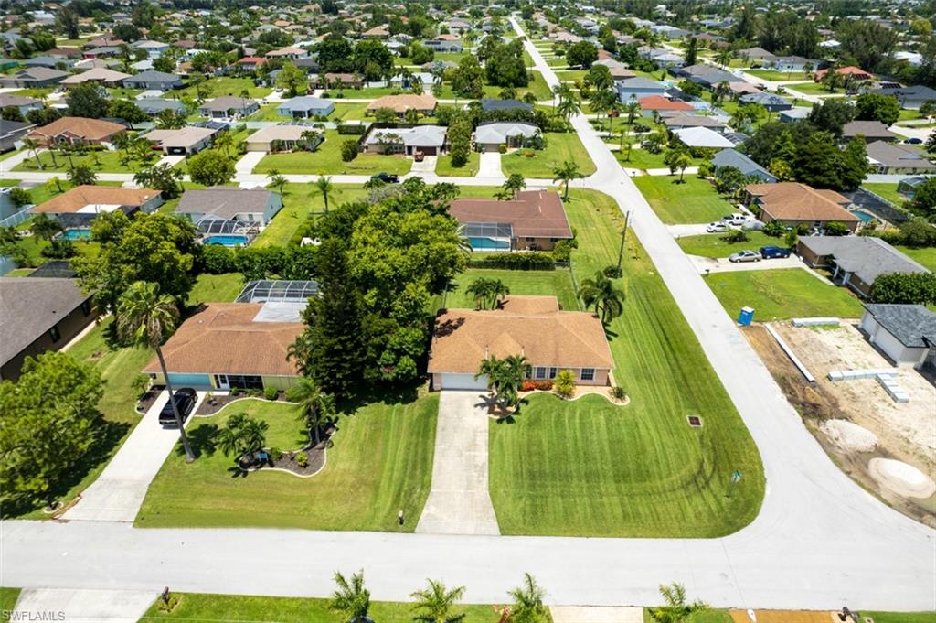 CAPE CORAL - Residential