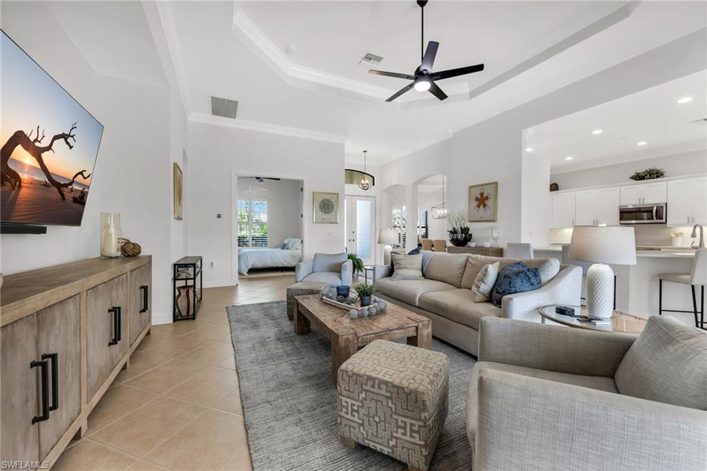 HOLLYBROOK - Residential