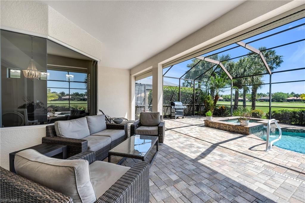 HOLLYBROOK - Residential