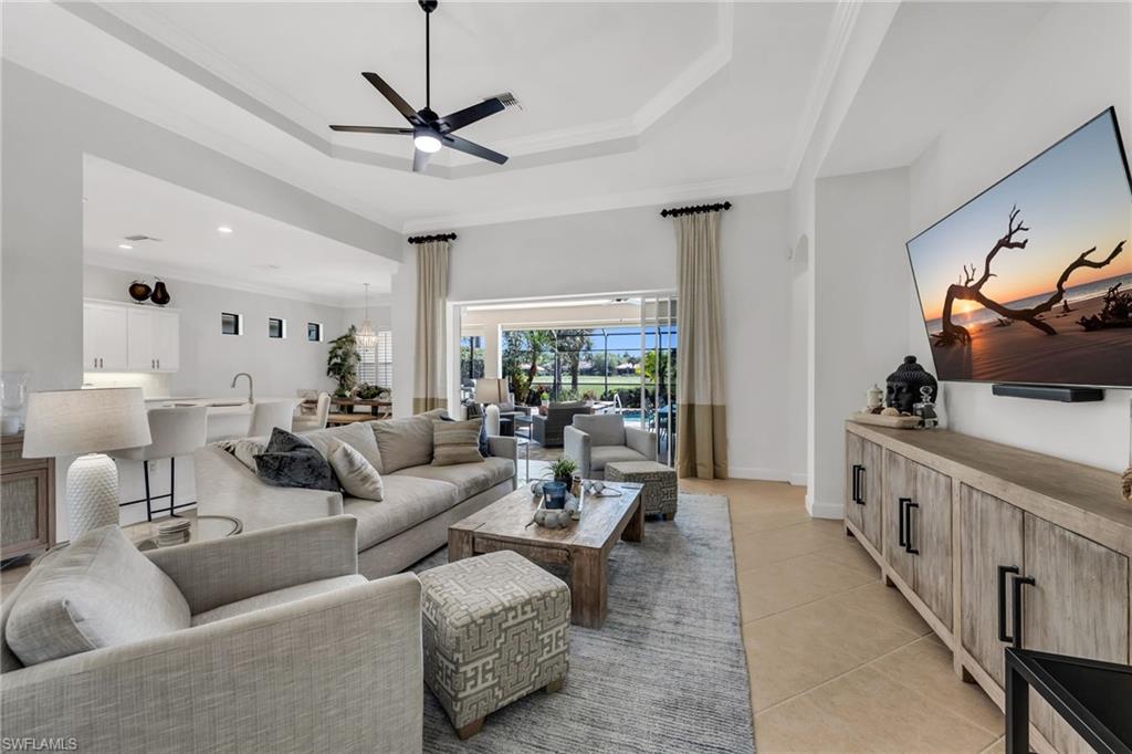 HOLLYBROOK - Residential