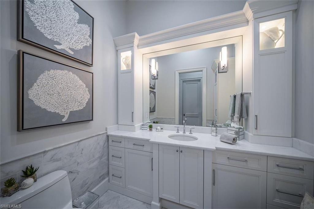 MOORINGS - Residential