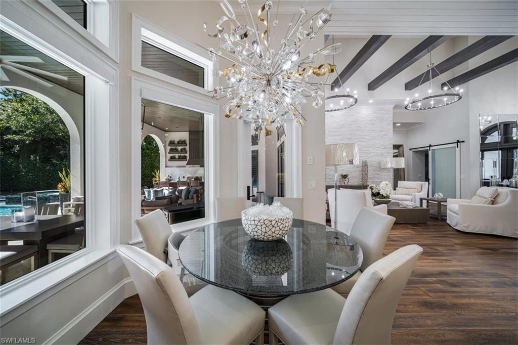 MOORINGS - Residential