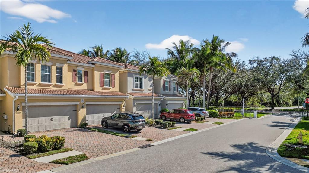 HAMMOCK COVE - Residential