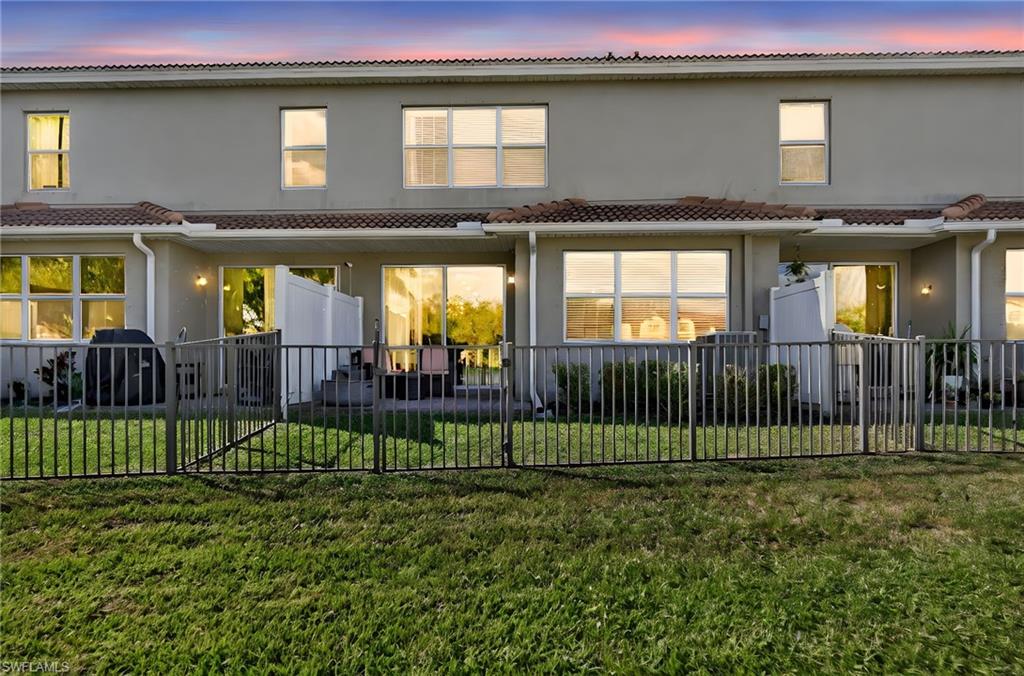 HAMMOCK COVE - Residential