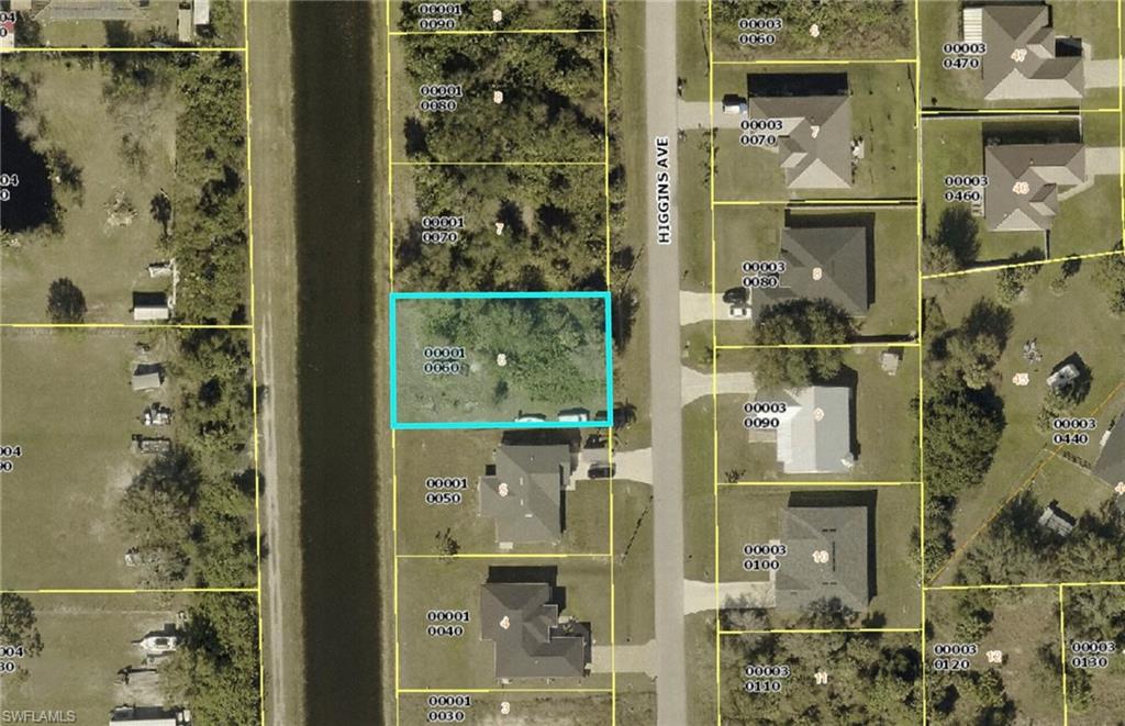 LEHIGH ACRES - Land