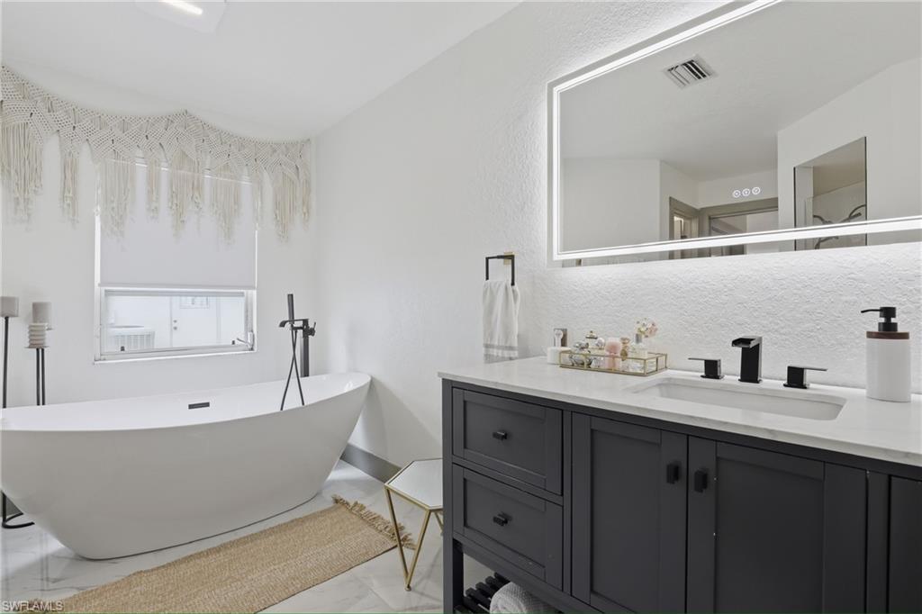 DEEP CREEK - Residential