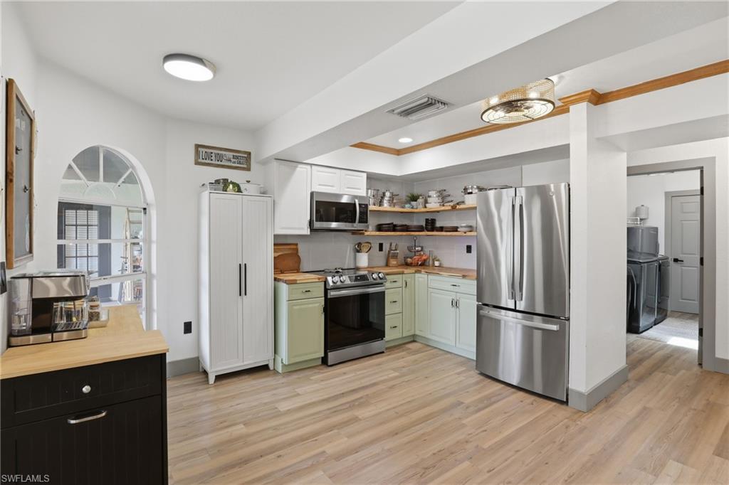DEEP CREEK - Residential