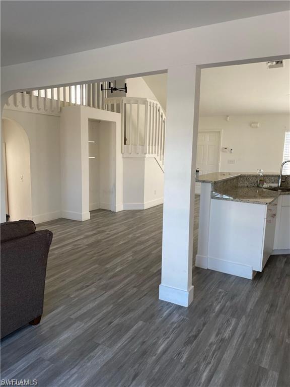 23 NW 22nd AVE
