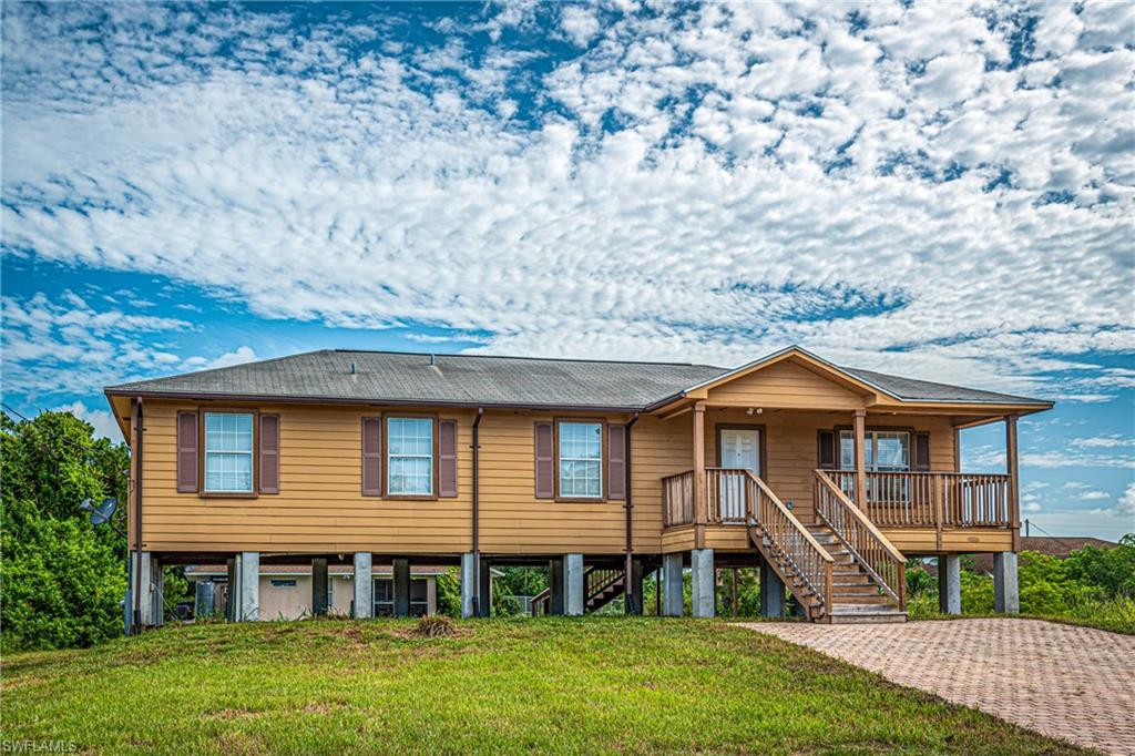 LEHIGH ACRES - Residential