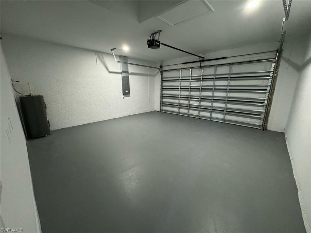 CAPE CORAL - Residential Lease