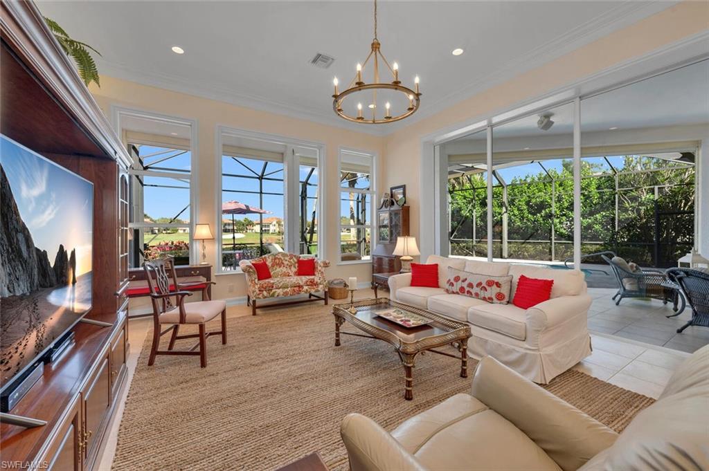 THE STRAND - Residential