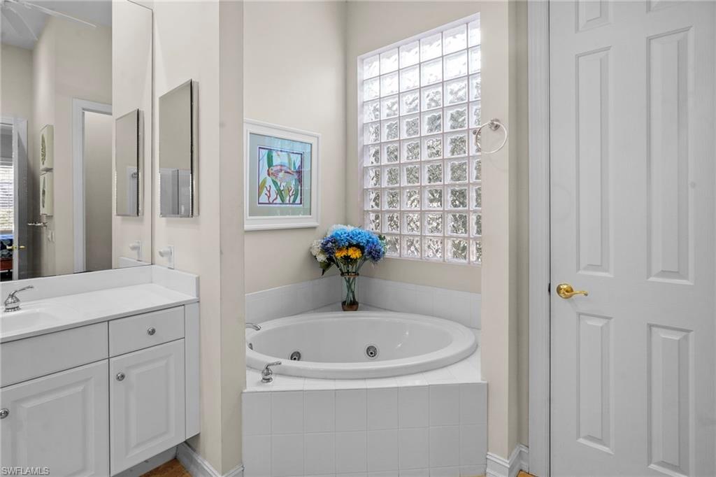 COTTAGES AT PELICAN LANDING - Residential