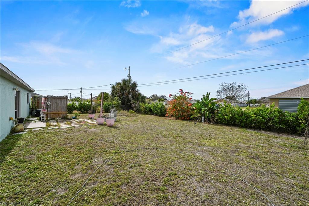 CAPE CORAL - Residential