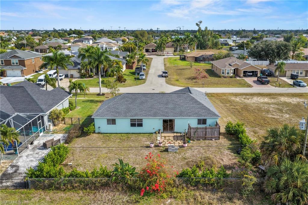 CAPE CORAL - Residential