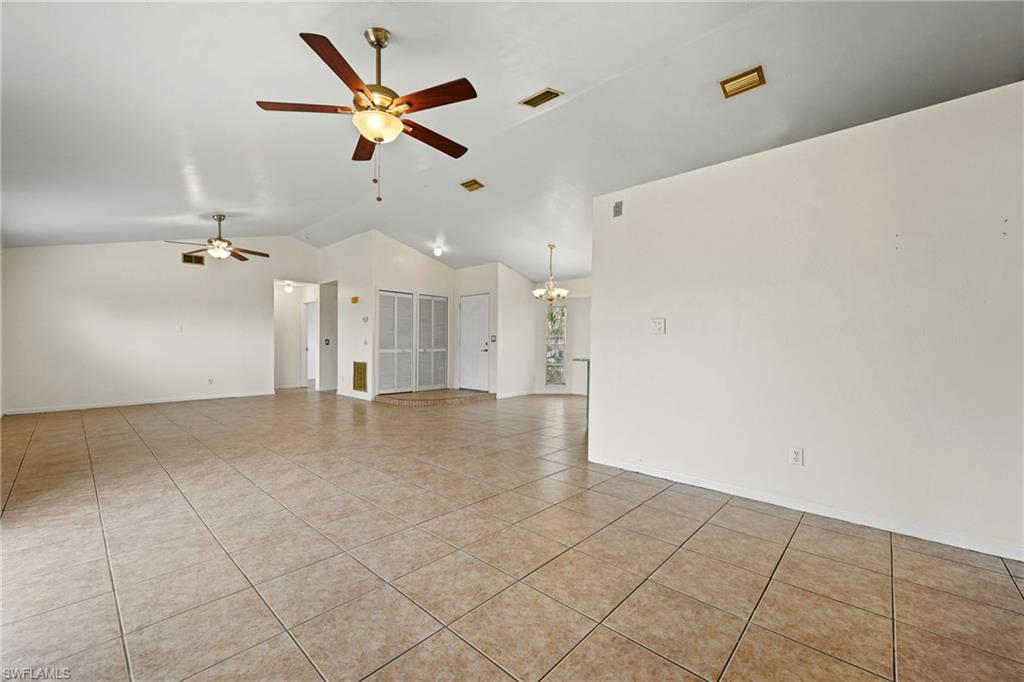 CAPE CORAL - Residential