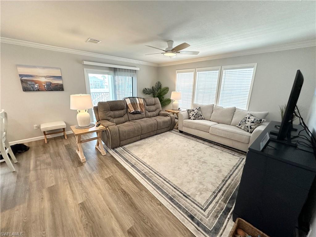 BAYSIDE ESTATES - Residential