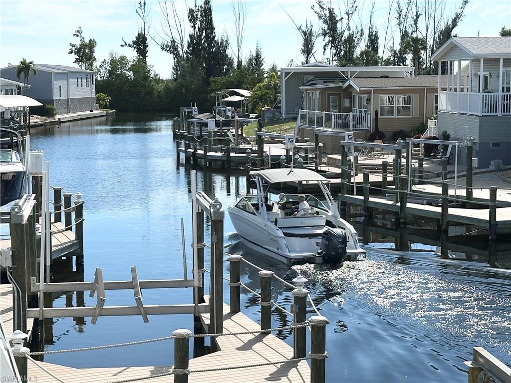 BAYSIDE ESTATES - Residential