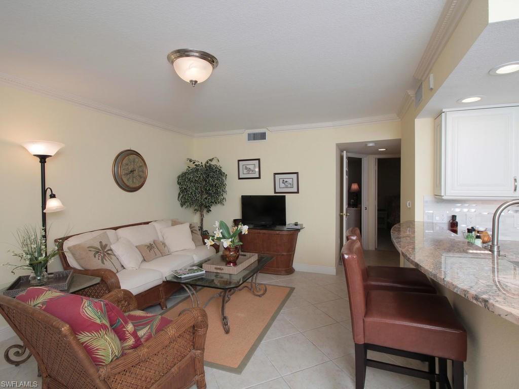 CASTLETON GARDENS - Residential