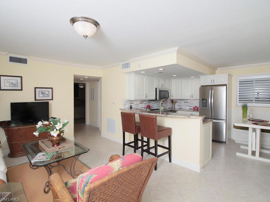 CASTLETON GARDENS - Residential