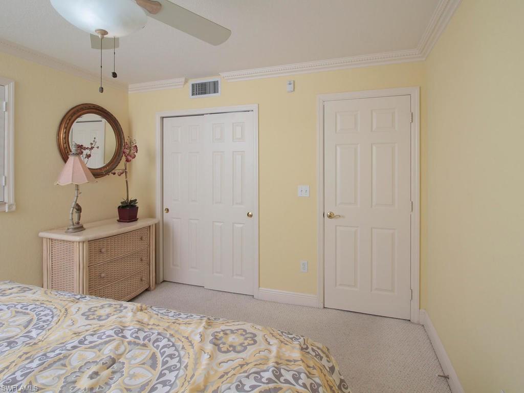 CASTLETON GARDENS - Residential