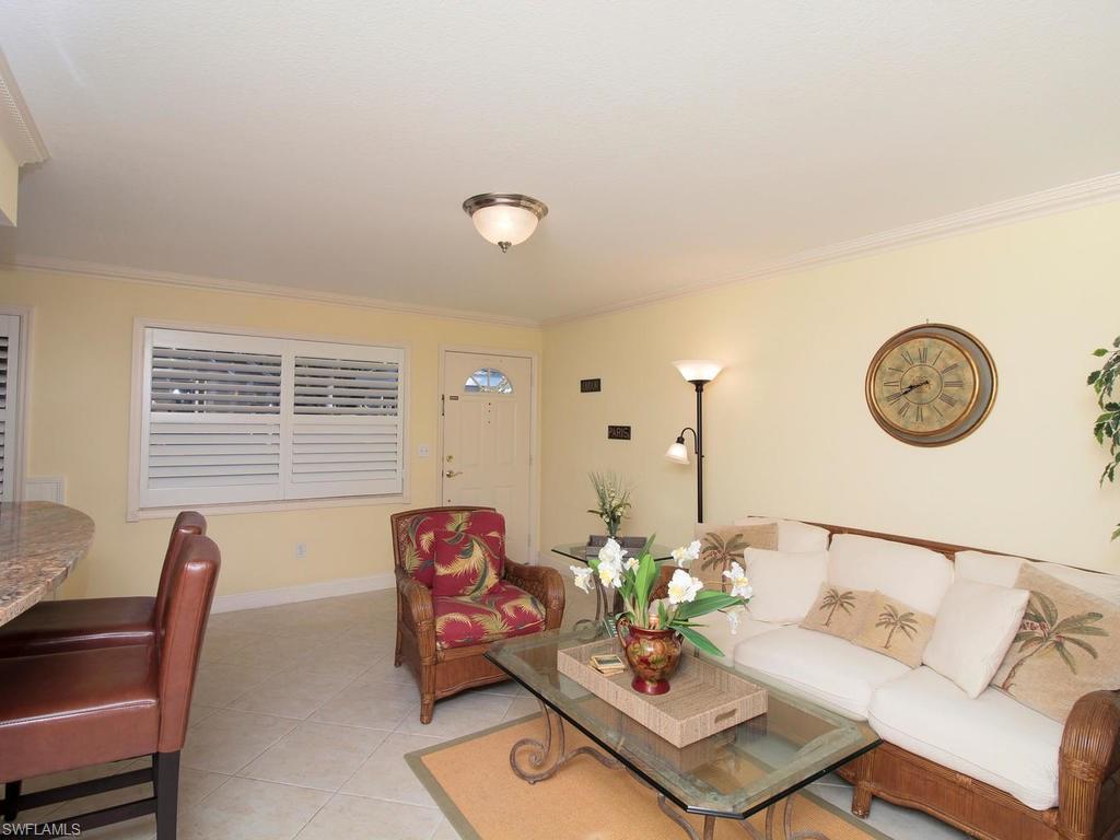 CASTLETON GARDENS - Residential