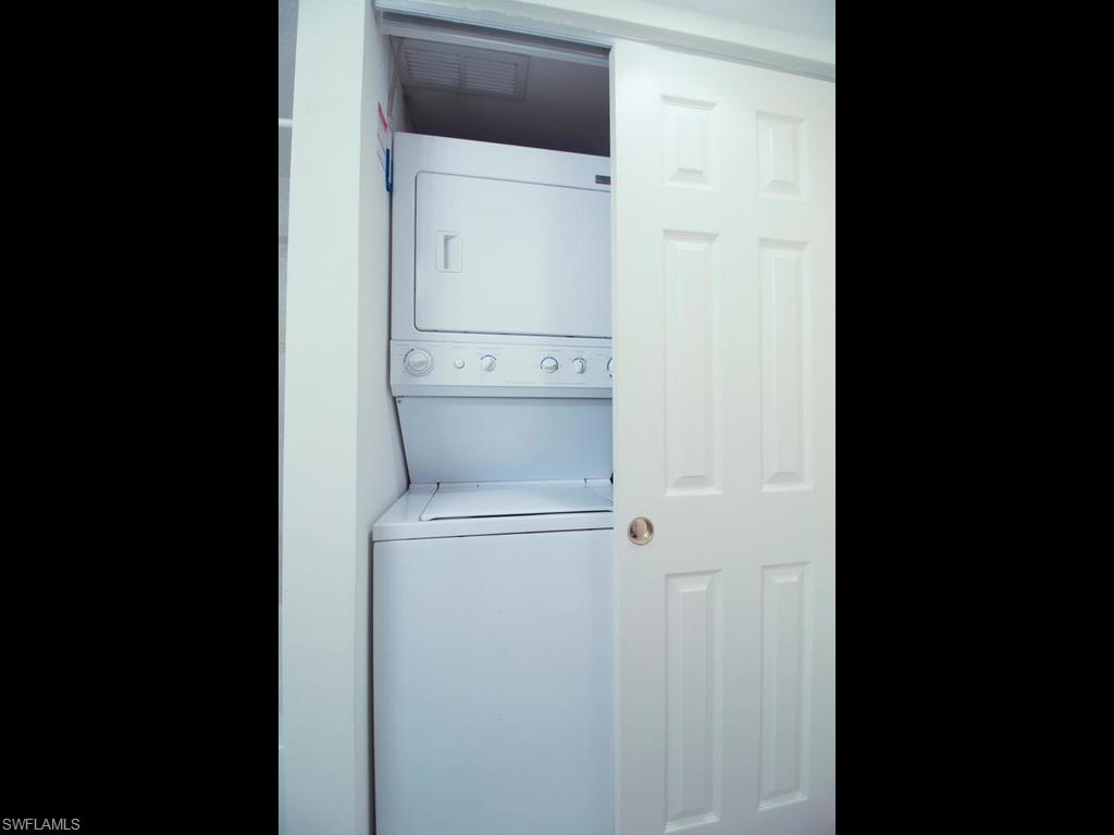 CASTLETON GARDENS - Residential