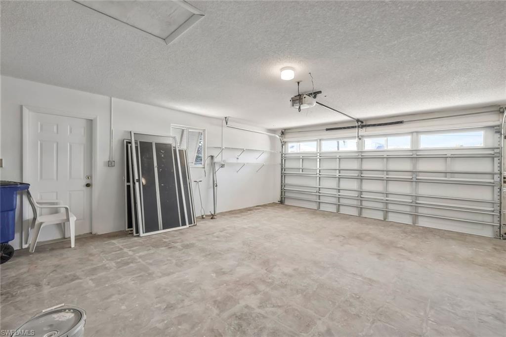 KREAMERS SUBD - Residential