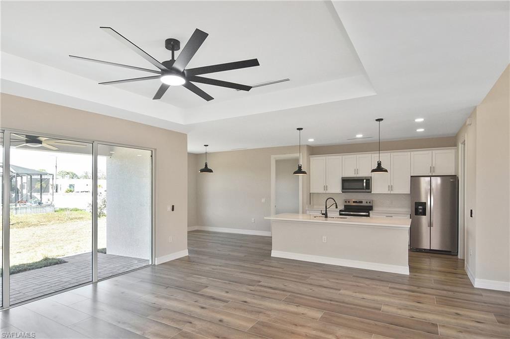 CAPE CORAL - Residential Lease