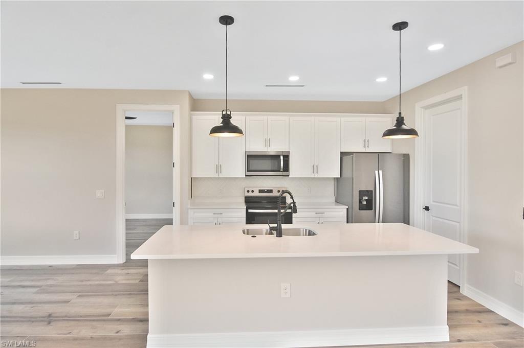 CAPE CORAL - Residential Lease