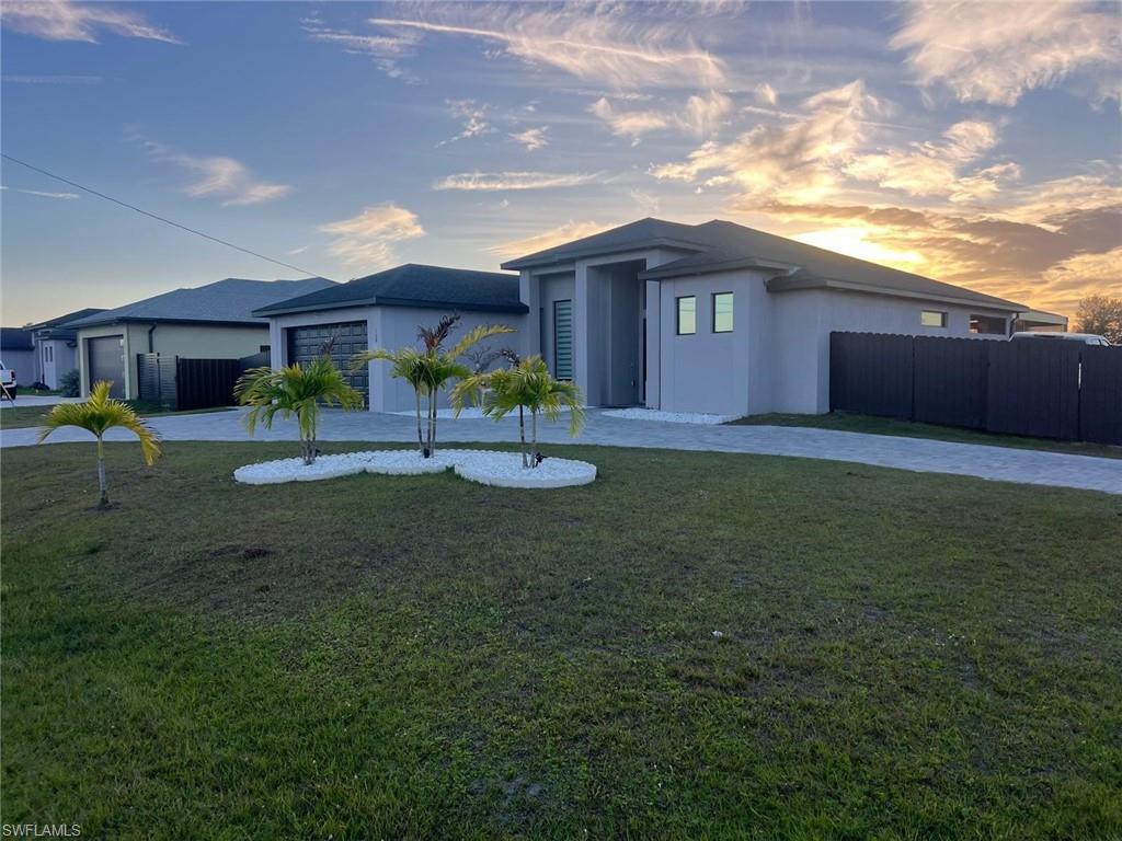 CAPE CORAL - Residential
