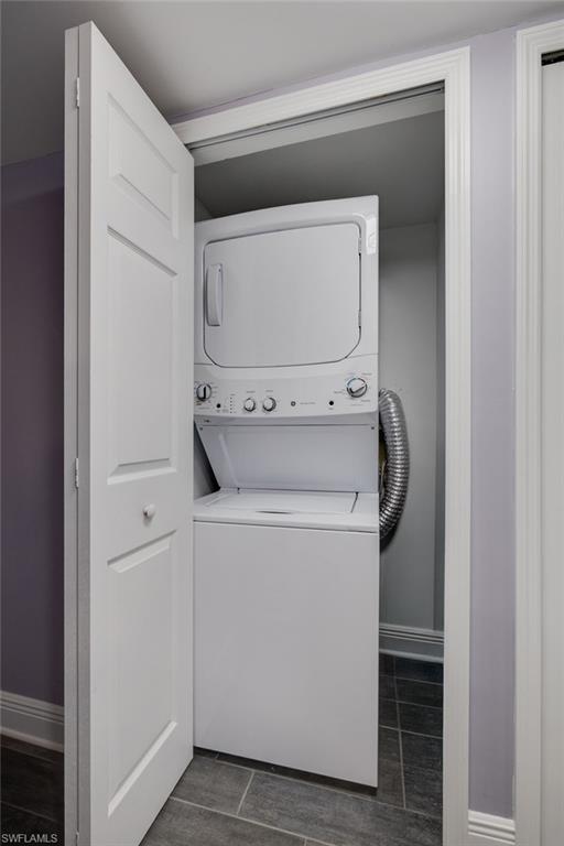 NEWPORT GLEN - Residential