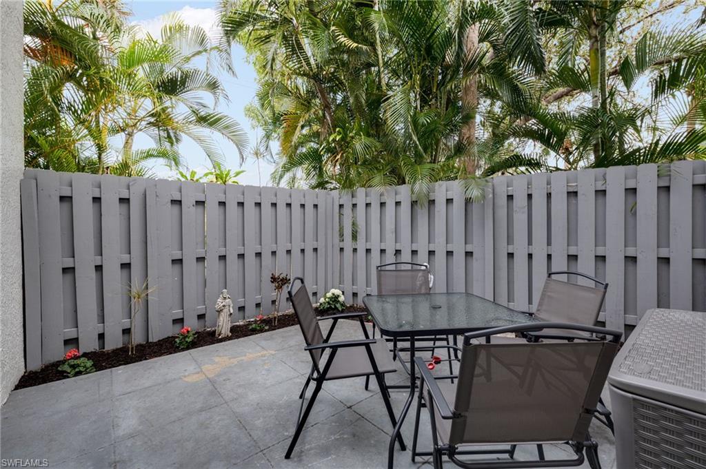 NEWPORT GLEN - Residential