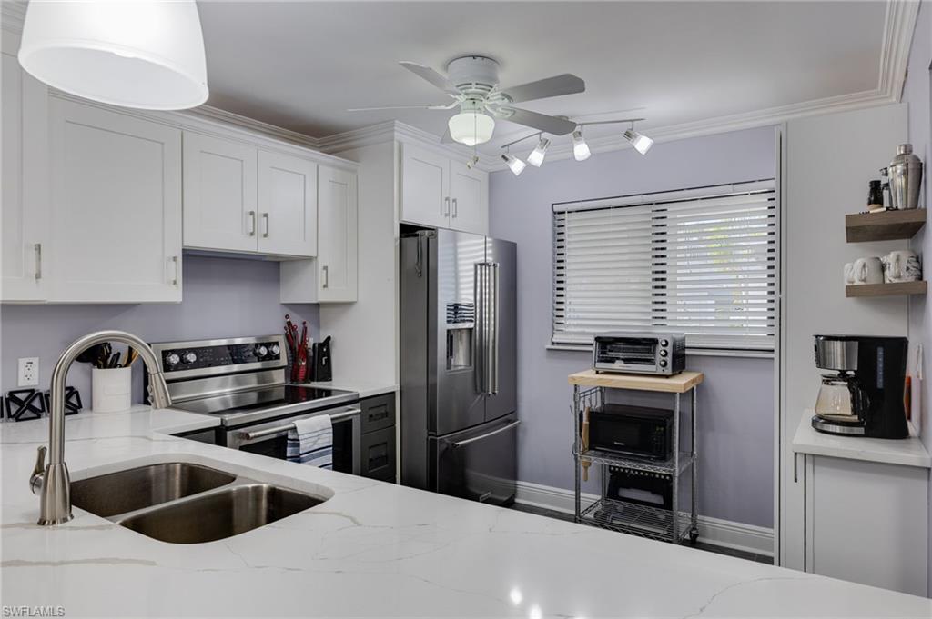 NEWPORT GLEN - Residential