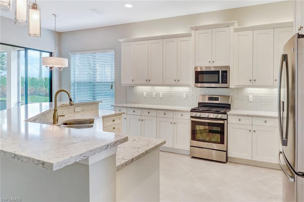 STONECREEK - Residential