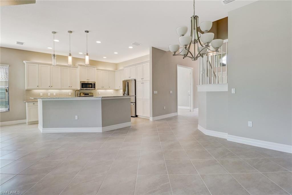 STONECREEK - Residential