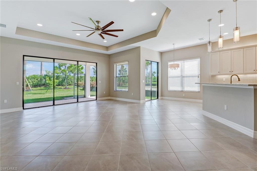 STONECREEK - Residential