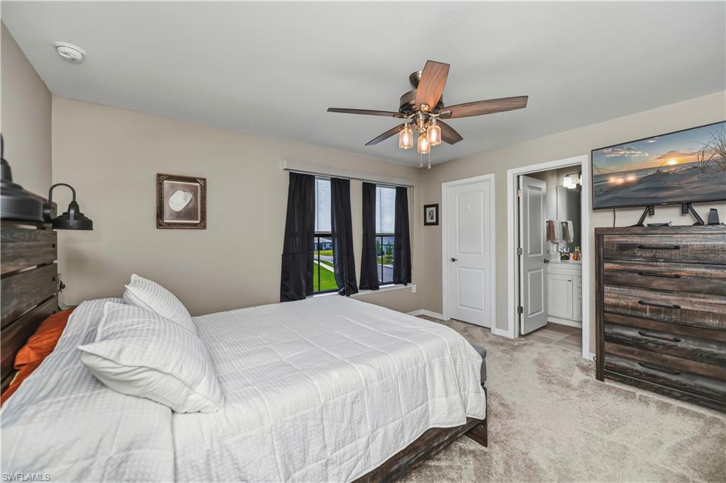 HAMPTON LAKES - Residential