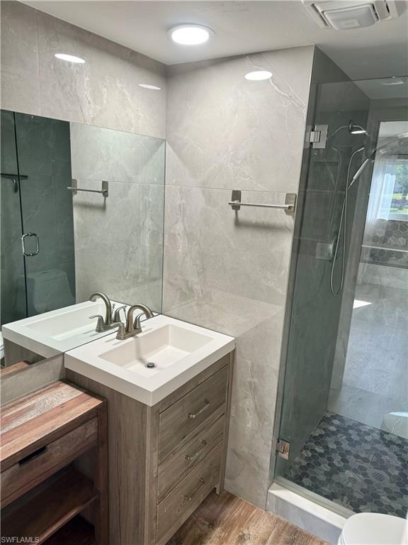 TURTLE LAKE GOLF COLONY - Residential Lease