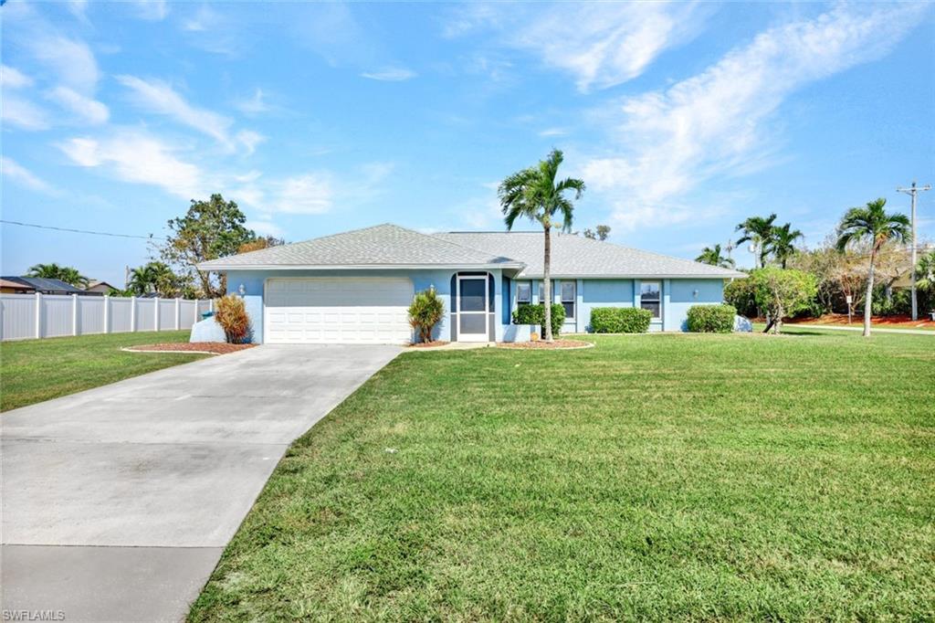 CAPE CORAL - Residential
