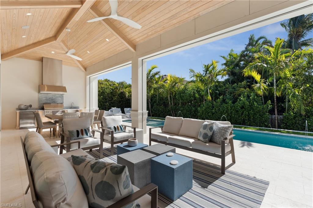 PARK SHORE - Residential