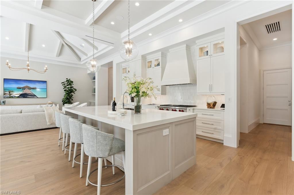 PARK SHORE - Residential