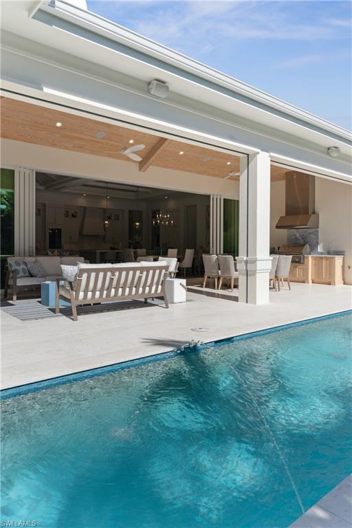 PARK SHORE - Residential