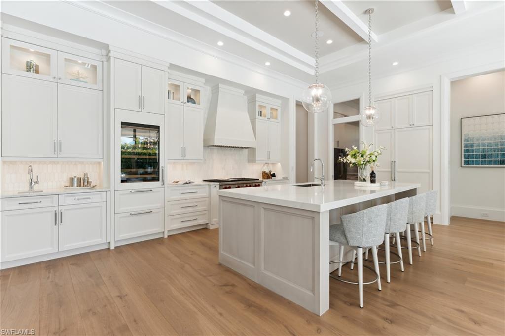 PARK SHORE - Residential