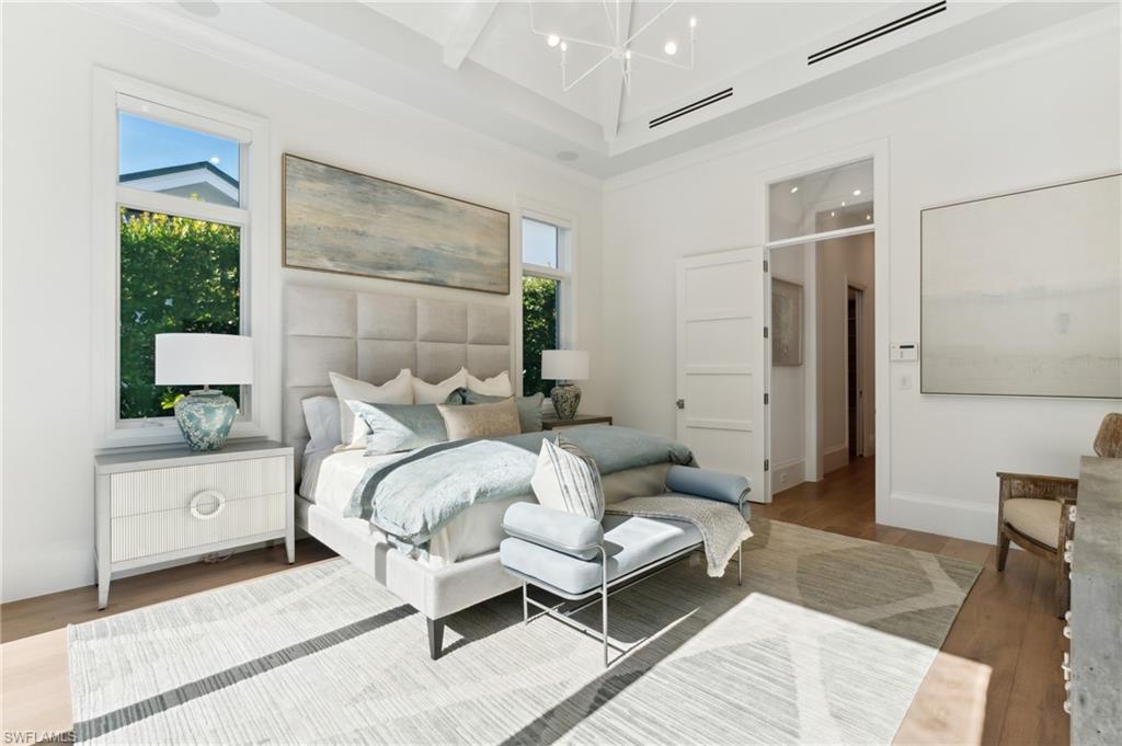 PARK SHORE - Residential